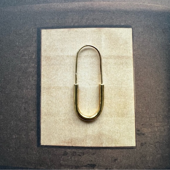 MARIA BLACK Single Gold Chance Earring - Picture 8 of 9